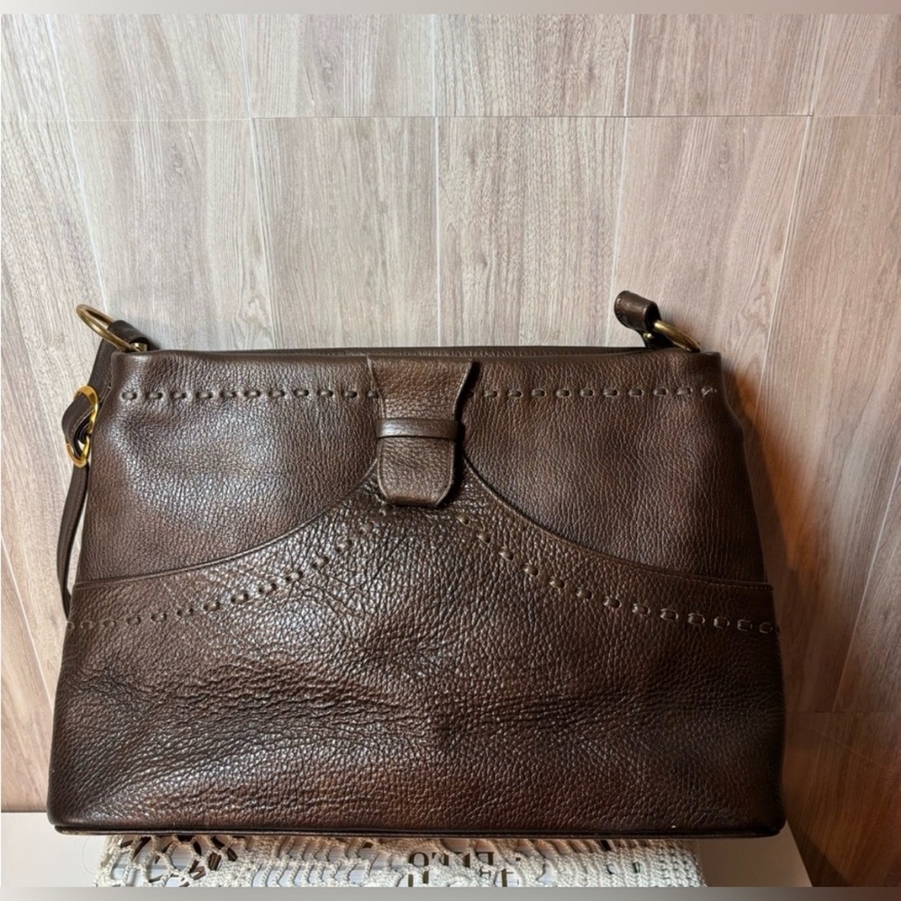 Classic Brown Leather Shoulder Bag